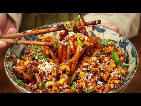 Easy 7-Minute Garlic Mushroom Udon Anyone Can Make!