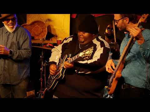 Toronzo Cannon & The Chicago Way: Live at Rosa's Lounge - Chicago 11/18/2023 (2nd set)