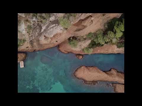 download lagu mp3 mp4 La Calanque De Figuerolles La Ciotat, download lagu La Calanque De Figuerolles La Ciotat gratis, unduh video klip La Calanque De Figuerolles La Ciotat