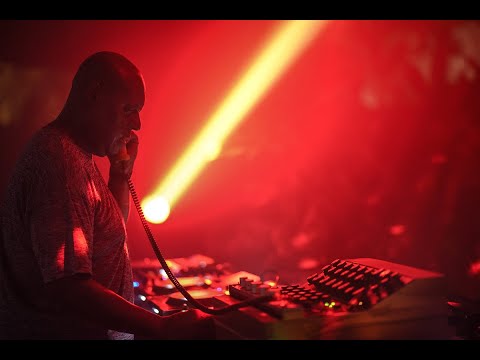 Island Talks #004: Tony Humphries