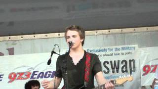 Hunter Hayes covers Vince Gill