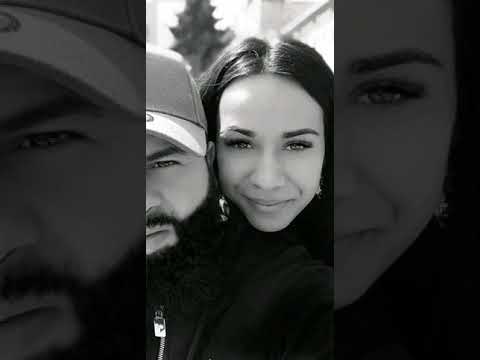 Kalo Wyo Květy rudých růží