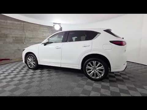 2022 Mazda CX-5 Signature AWD in White for sale at Murray Mazda in Chilliwack, BC