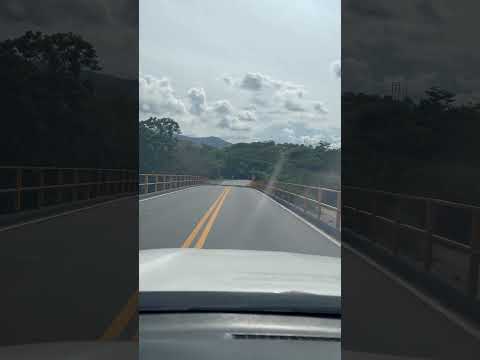 Pasando por el río suaza en el Huila #colombia #automobile