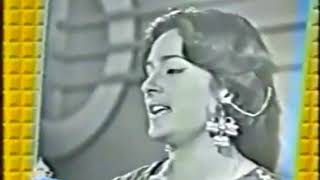 Download lagu Tu meri zindagi hai (Tasawwur Khanam-Pakistani film 'Mohabbat mar nahi sakti -1975) mp3