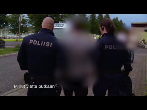 Liian kännissä Ilosaarirockissa - Poliisit Joensuu