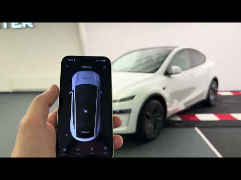 TESLA Model Y Premium Long Range AWD, Made in Berlin-video-30