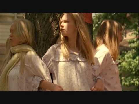 The Virgin Suicides // Slowdive "Here She Comes"