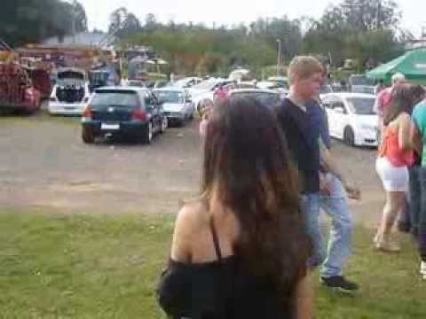 CARRETINHA VIGARISTA COM 24 ALTO FALANTES TRITON 2700