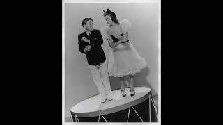 Judy Garland &amp; Mickey Rooney - Do The La Conga ~ Strike Up The Band | 1940