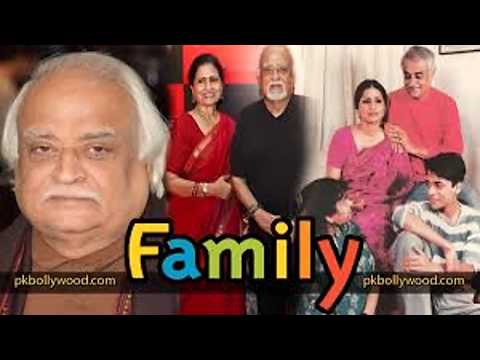 Zubaida Apa Family Pics