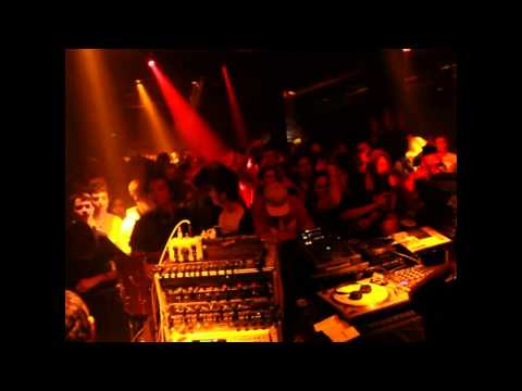 DUBQUAKE // 11.02.12 // ZOO/Usine (Ge) //ANTI BYPASS - CONSCIOUS SOUND - SHANTI D