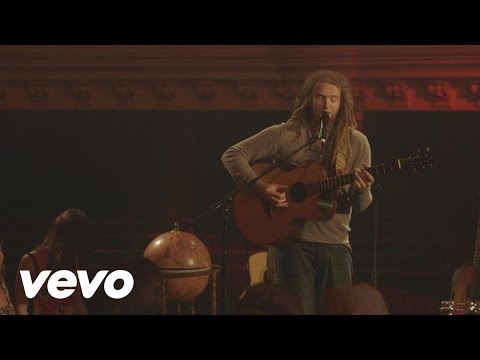 Newton Faulkner - Write It On Your Skin (Acoustic Video)
