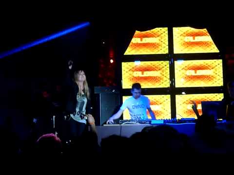 Tebron feat. Audrey Gallagher Live UP! The Club Budapest Part3 HD