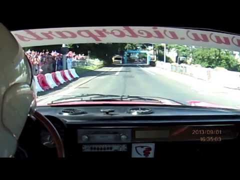 Denis en Alfa coupé Bertone