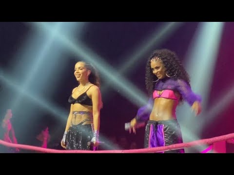 Anitta, Lexa, Luísa Sonza e MC Rebecca PRIMEIRA PEFORMANCE de Combatchy (Ao Vivo em São Paulo)
