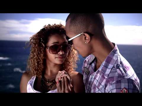 Tatane & Omega "BOUM BOUM laisses toi aller"  CLIP OFFICIEL  juillet 2012