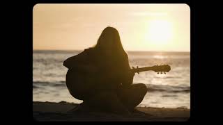 Video zu 'Sailor Song' ansehen Video zu 'Sailor Song' ansehen