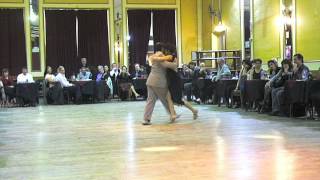 La Milonga de Buenos Aires - Natasha Arape y Ariel Taritolay en Yira Yira