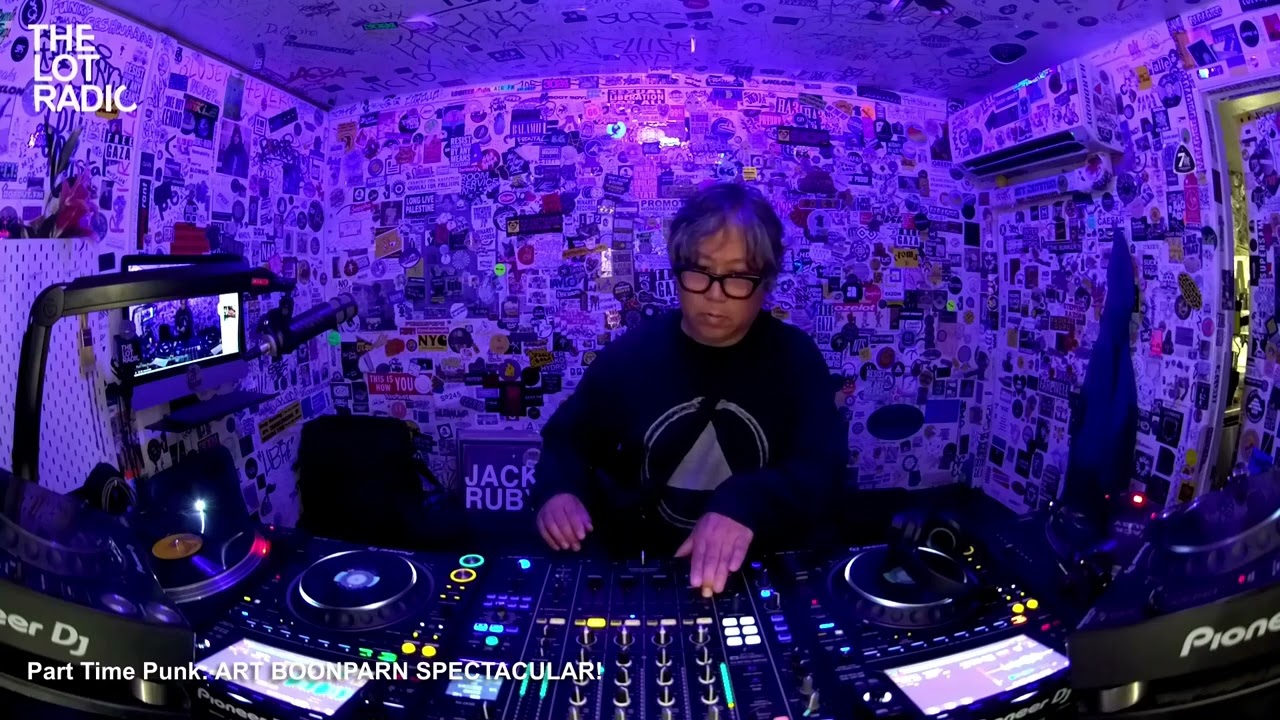 Art Boonparn - Part Time Punk: ART BOONPARN SPECTACULAR!