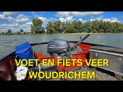 Met de fiets op voet fietsveer Woudrichem 4K