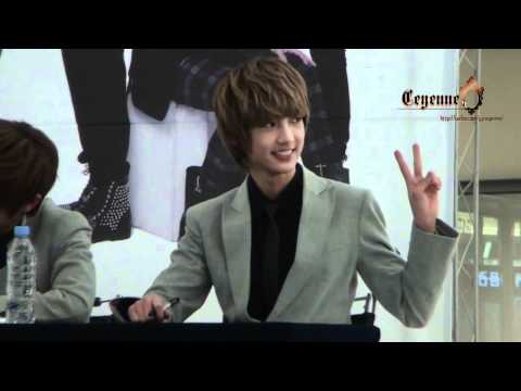 [FANCAM]120115 Youngmin at Yeongdeungpo fansign event