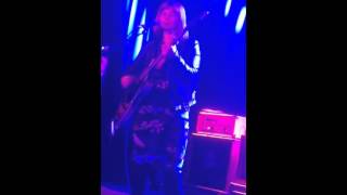 The Vaselines &quot;Sex with An X&quot; live 1-28-15