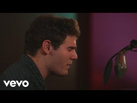 Raul Gómez - Vuelvo a Caer (Primer Plano)