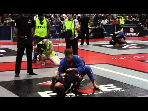 Ricardo Rezende vs Clark Gracie- Five Grappling NAIC