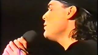 ASSOCIATES-BILLY MACKENZIE  AT RONNIE SCOTT'S.