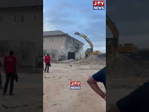 Demolition work at Laboma Beach Resort