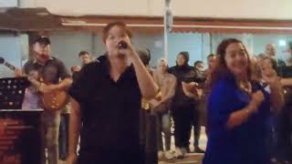 Download lagu Goyang Inul-Aida & Mini Onz Buskers mp3