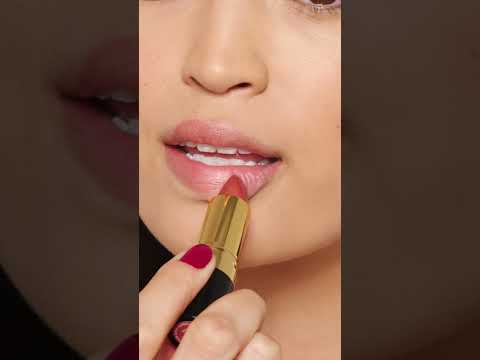 Revlon Super Lustrous™ Lipstick – Beauty Application by Jacqueline Cassidy in "Blushed Pearl