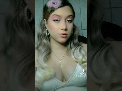 a barbie ta diferentekkkk #challenge #maquiagem #transitionmakeup #barbie