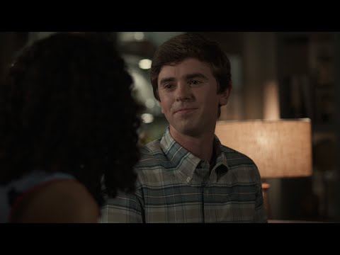 Shaun and Carly Make Their Relationship Official - The Good Doctor