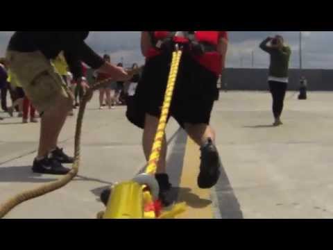 6 Pack pulls a plane (World Record)