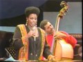 ♫ How high the Moon / Dianne Reeves