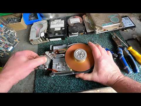 What's Inside Hard Drives - Platinum Platters