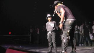 09 Elephant man in NYC