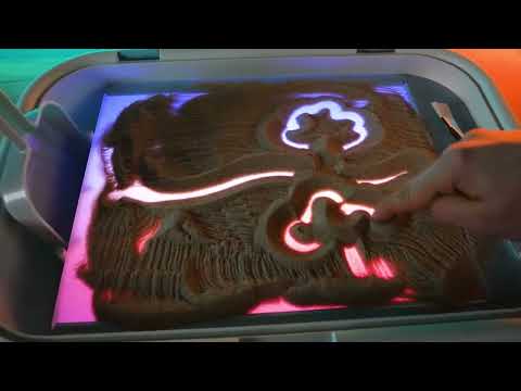 Столик для рисования песком BL 377 B розовый с подсветкой и комплектом инструментов для творчества, от сети - фото 1 - id-p2626798790