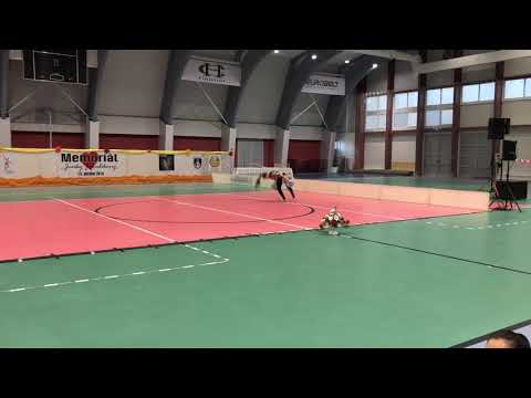 MK BELLA Turzovka 2018 - sólo pom-pom senior (Laura Gajdičiarová)