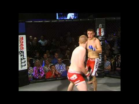 UXC: Fight Night - Niall Wilson vs Chris Bracken