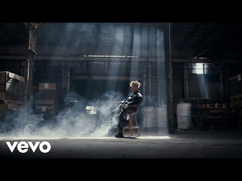 Malachiii - Hold Me (Official Video)