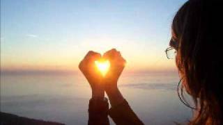 Girdi gönül aşk yoluna