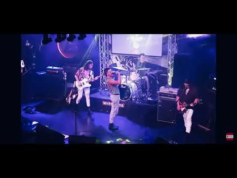 INSTYNKT Angel In Disguise Live @ Musicland