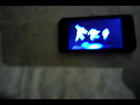 Kicsi nyúl fojtatása