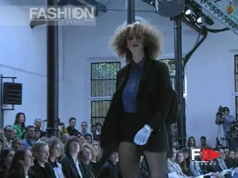 "Katharine Hamnett" Spring Summer 1995 London 2 of 3 pret a porter woman by FashionChannel