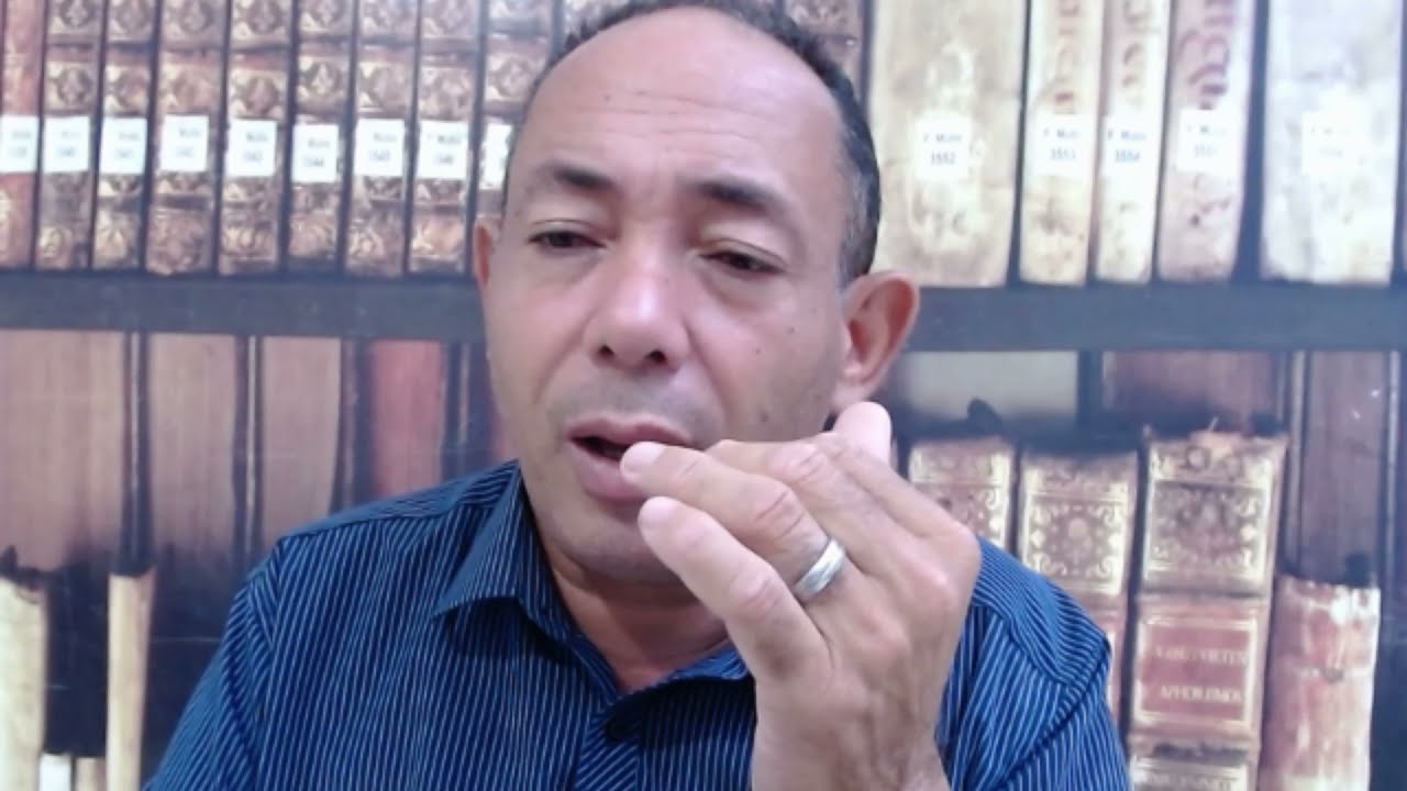 Watch Now Sonhar com pai ou mãe te humilhando zombando rindo de você significa Demonio hereditário ou memoria Sonhar com pai ou mãe te humilhando zombando rindo de você significa Demonio hereditário ou memoria