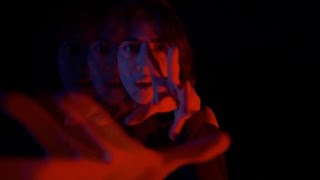 Bella & The Bizarre – “Inky Waters”