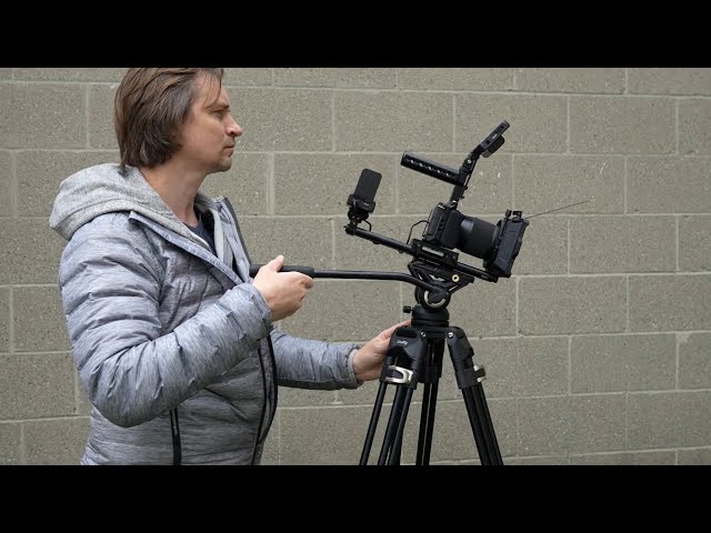 Vidéo SMALLRIG 3751B HEAVY-DUTY FLUID HEAD TRIPOD AD-01